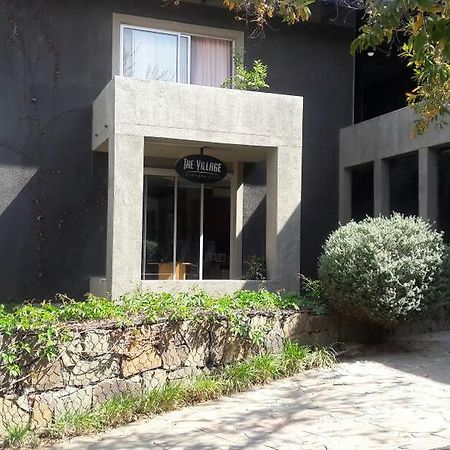 The Village Courtyard Suites & Executive Apartment Windhoek Eksteriør bilde